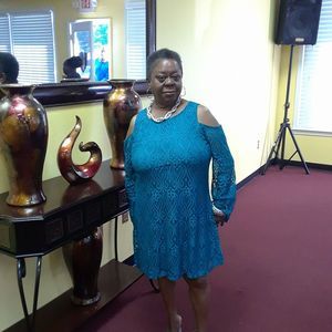 Meet your Posher, Frances